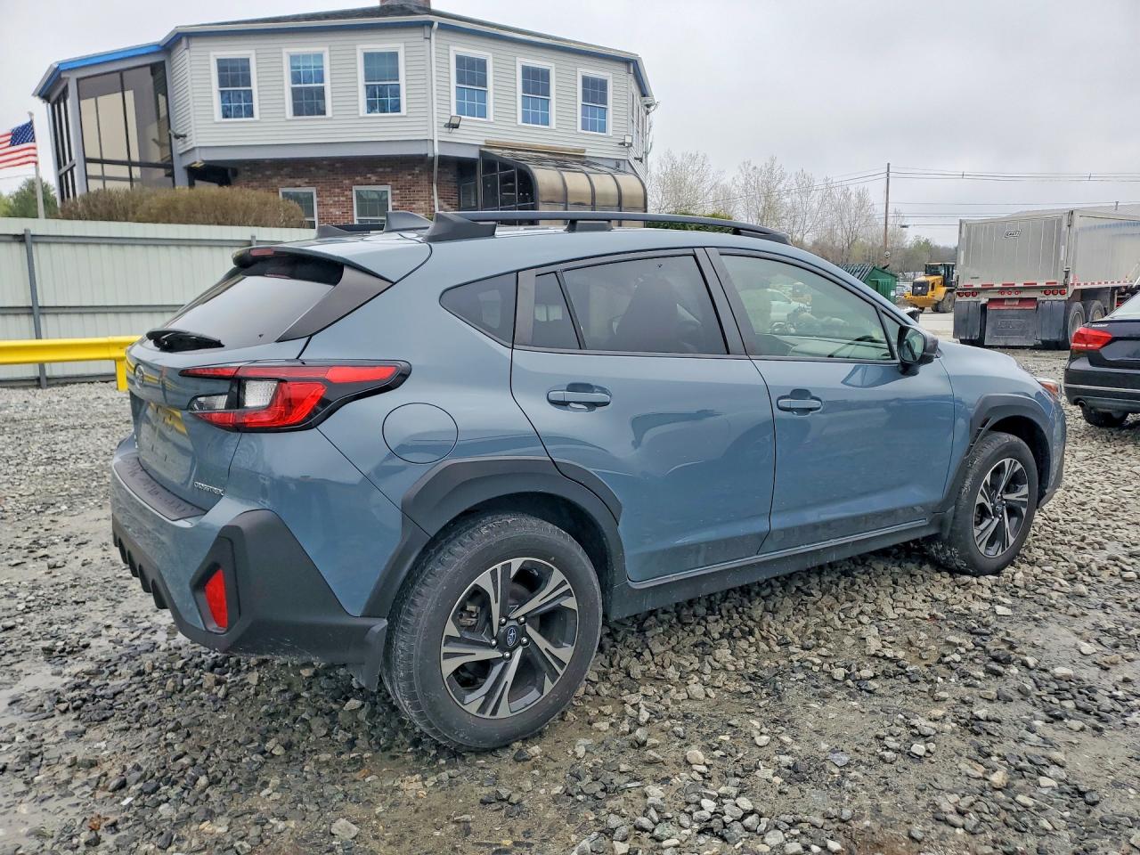 2024 SUBARU CROSSTREK PREMIUM photo 3