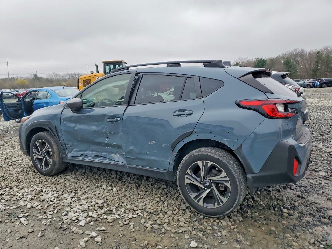 2024 SUBARU CROSSTREK PREMIUM photo 2