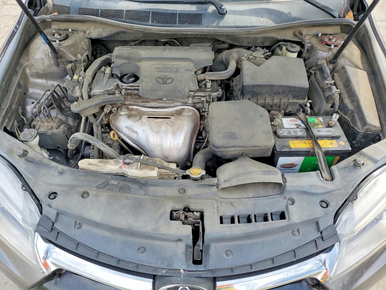 2015 TOYOTA CAMRY SE photo 31