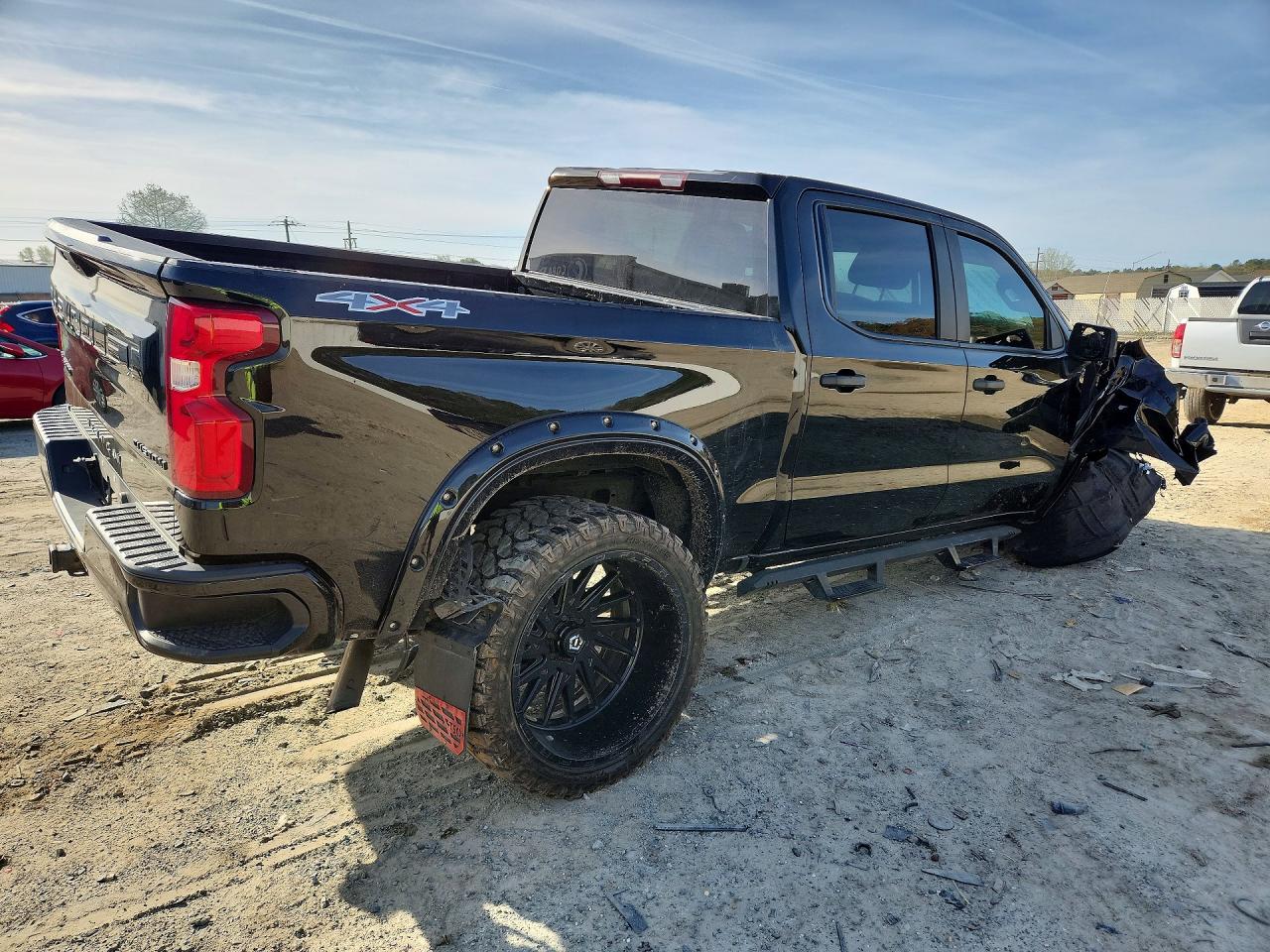 2020 CHEVROLET SILVERADO K1500 CUSTOM photo 3