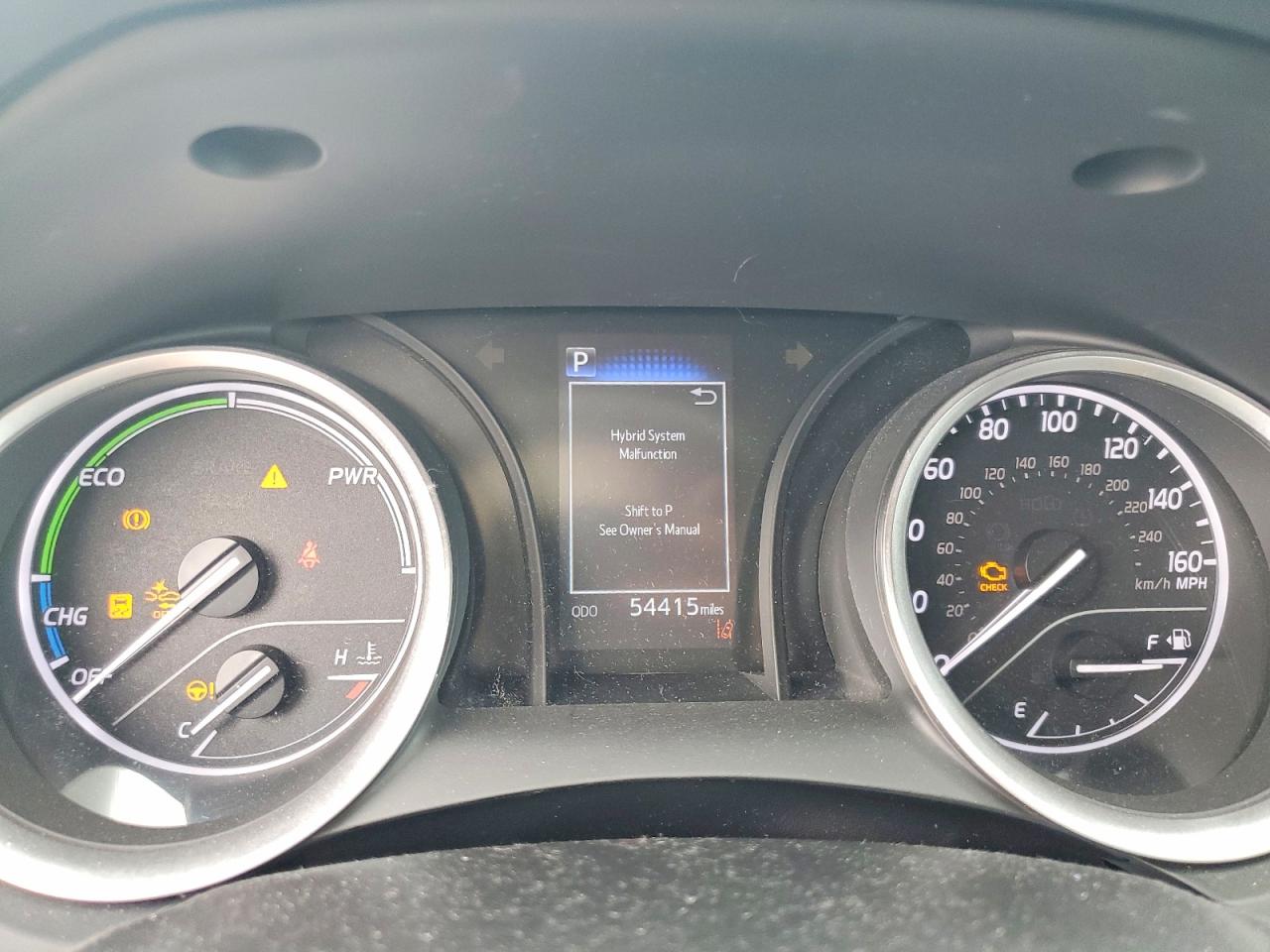 2021 TOYOTA CAMRY LE photo 9