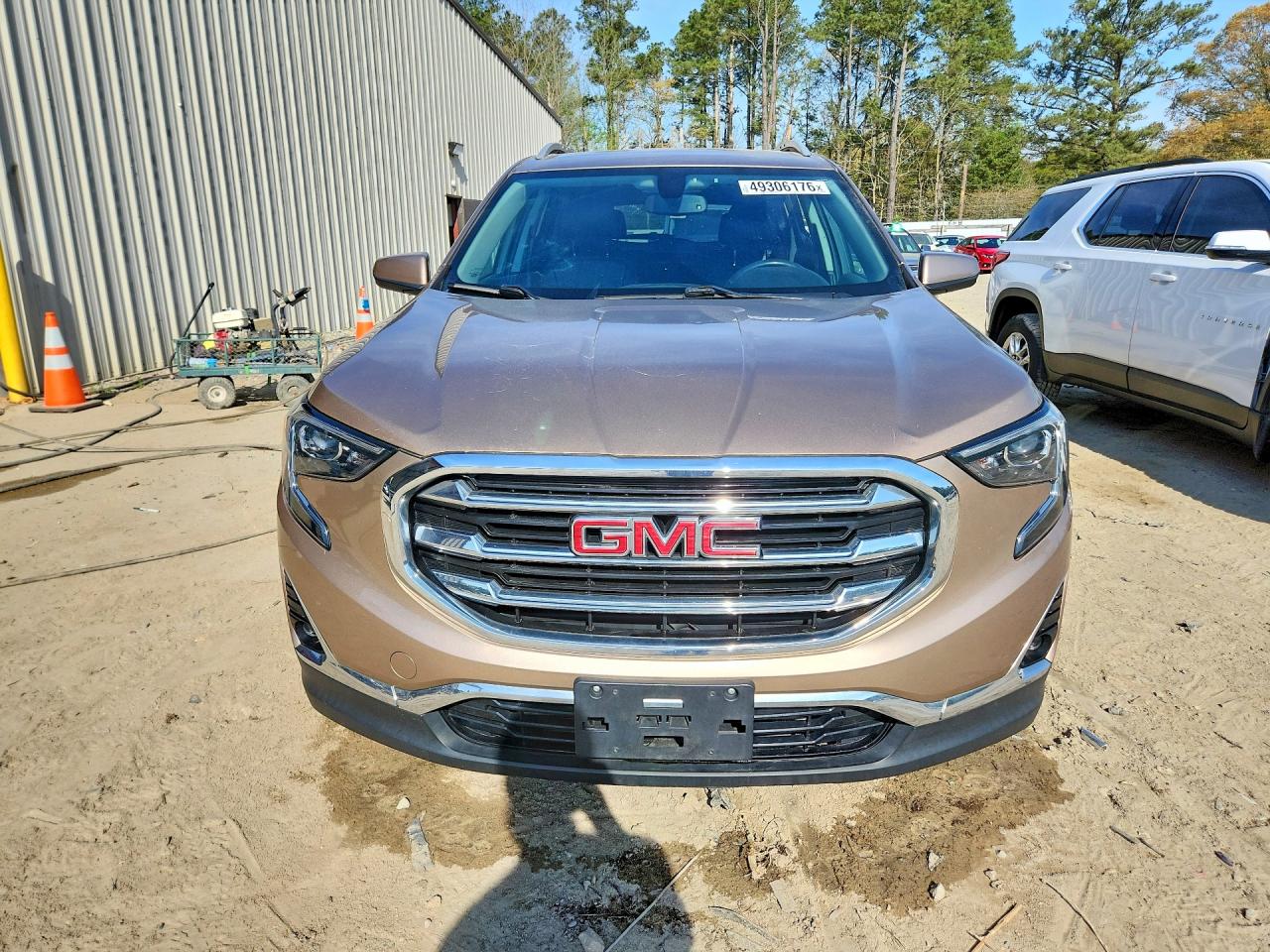 2018 GMC TERRAIN SLT photo 9
