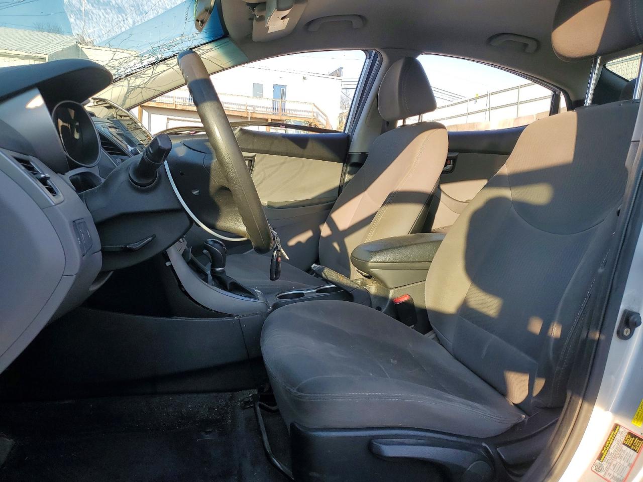 2014 HYUNDAI ELANTRA SE photo 7