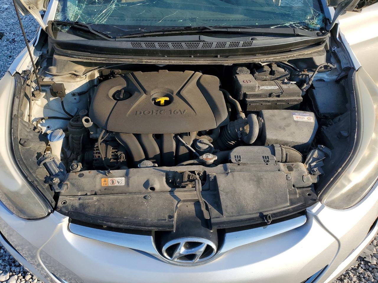 2014 HYUNDAI ELANTRA SE photo 11