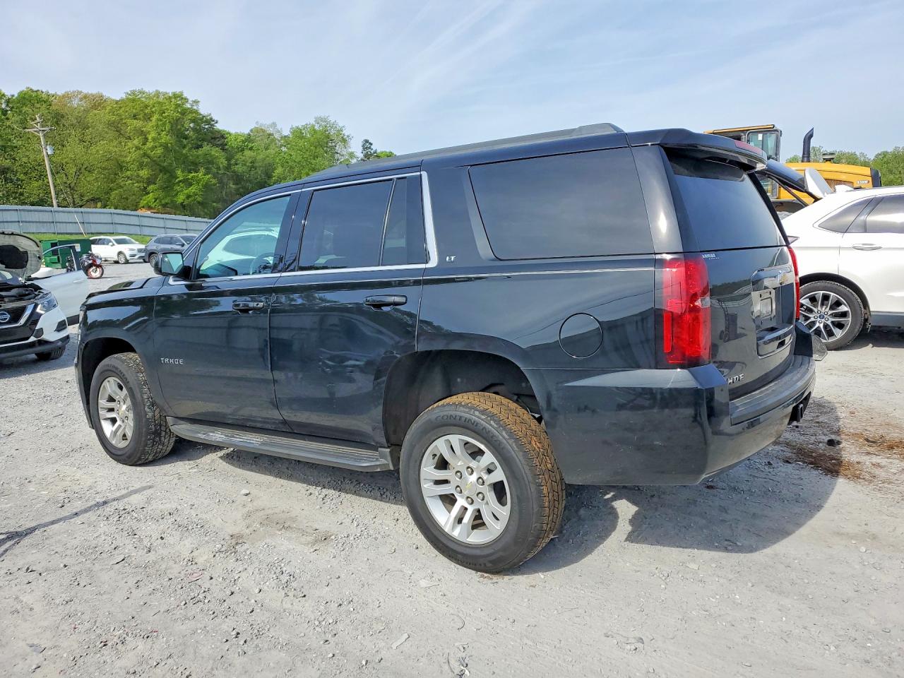 2015 CHEVROLET TAHOE K1500 LT photo 2