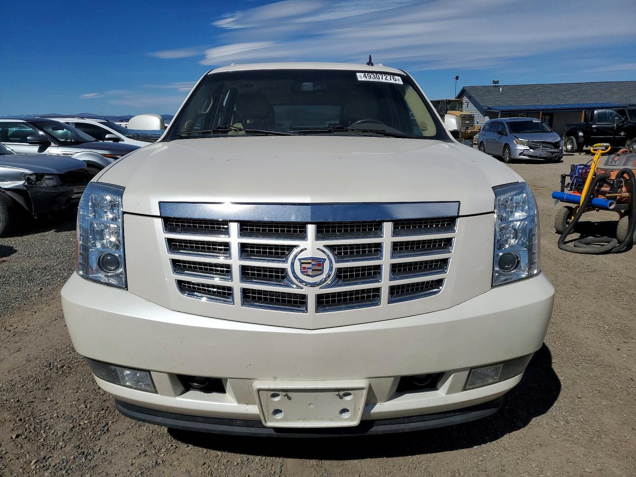 2011 CADILLAC ESCALADE ESV LUXURY photo 5