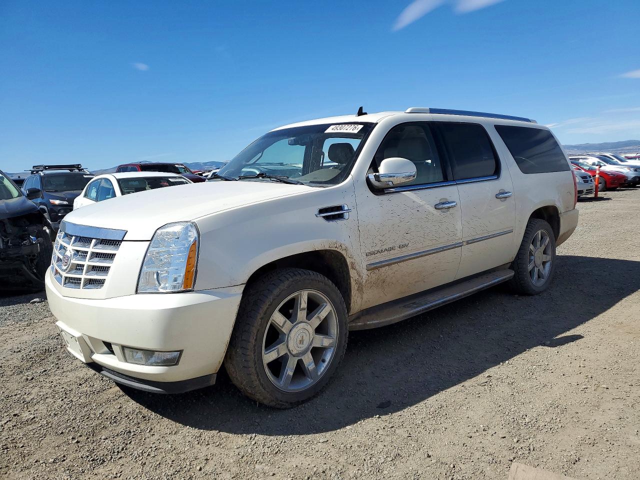 2011 CADILLAC ESCALADE