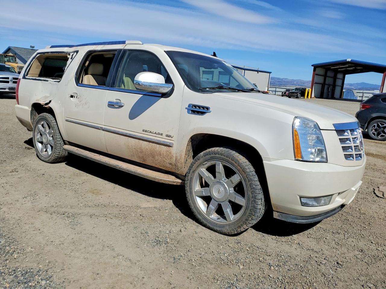 2011 CADILLAC ESCALADE ESV LUXURY photo 4