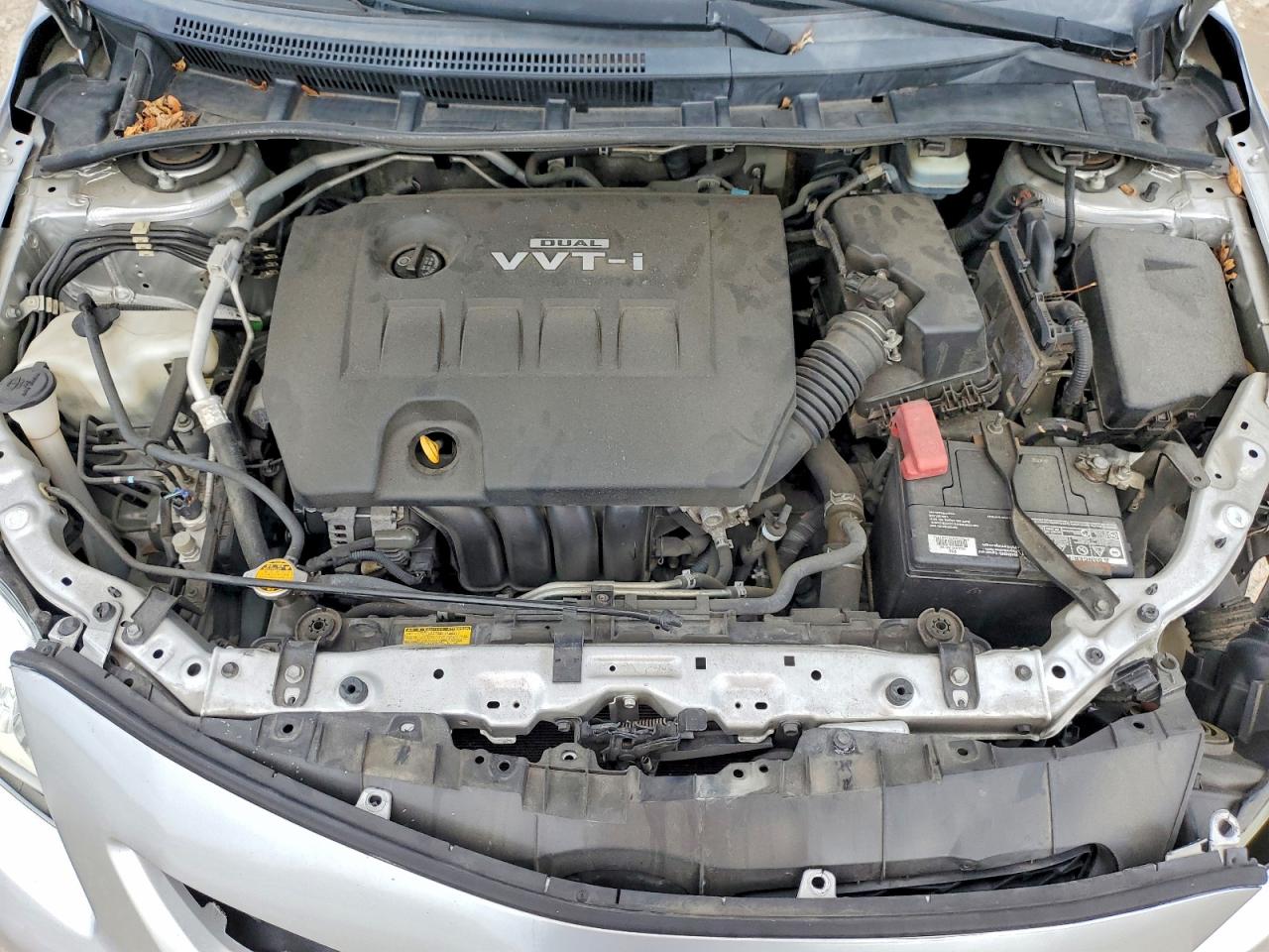 2010 TOYOTA COROLLA LE photo 31