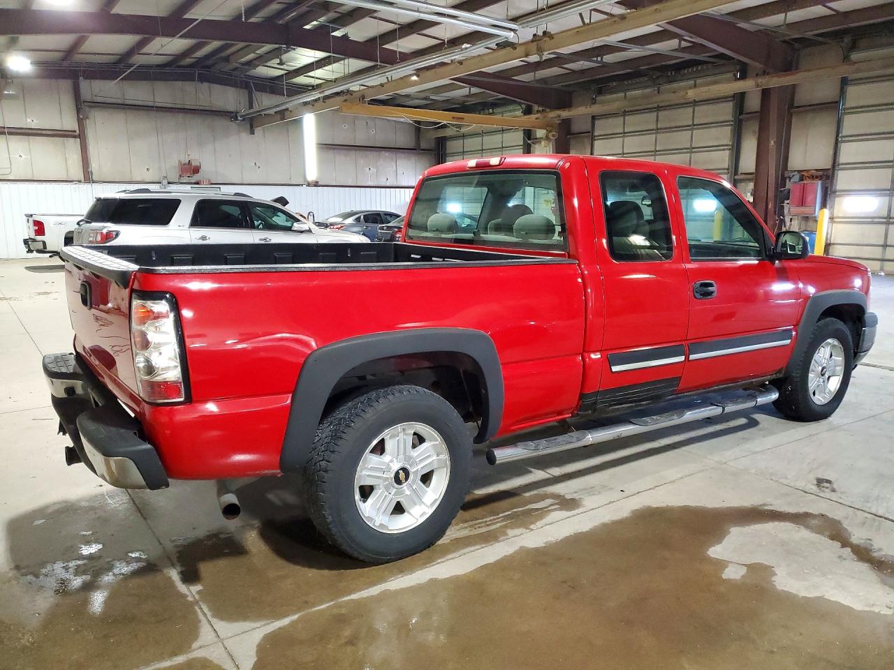 2005 CHEVROLET SILVERADO K1500 photo 5
