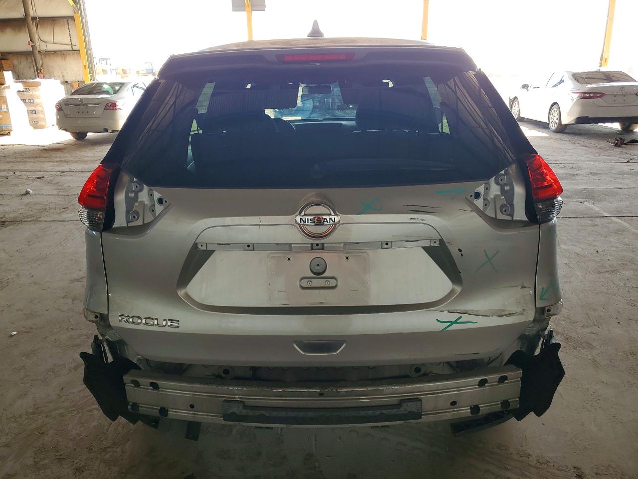 2017 NISSAN ROGUE S photo 11