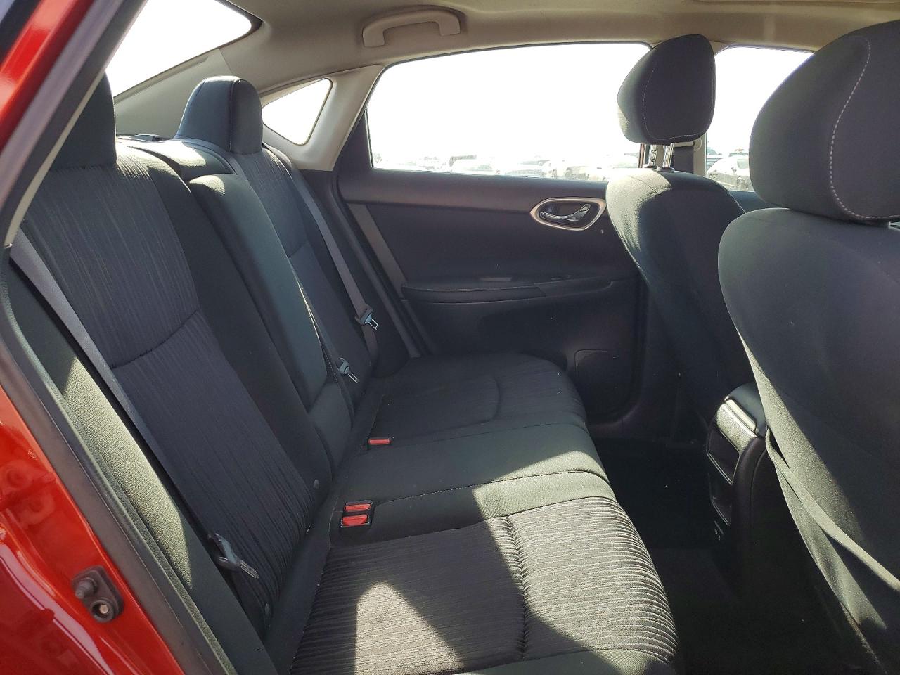 2019 NISSAN SENTRA SV photo 19