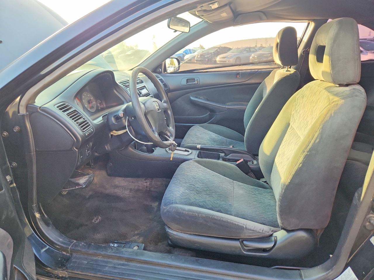 2002 HONDA CIVIC LX photo 13