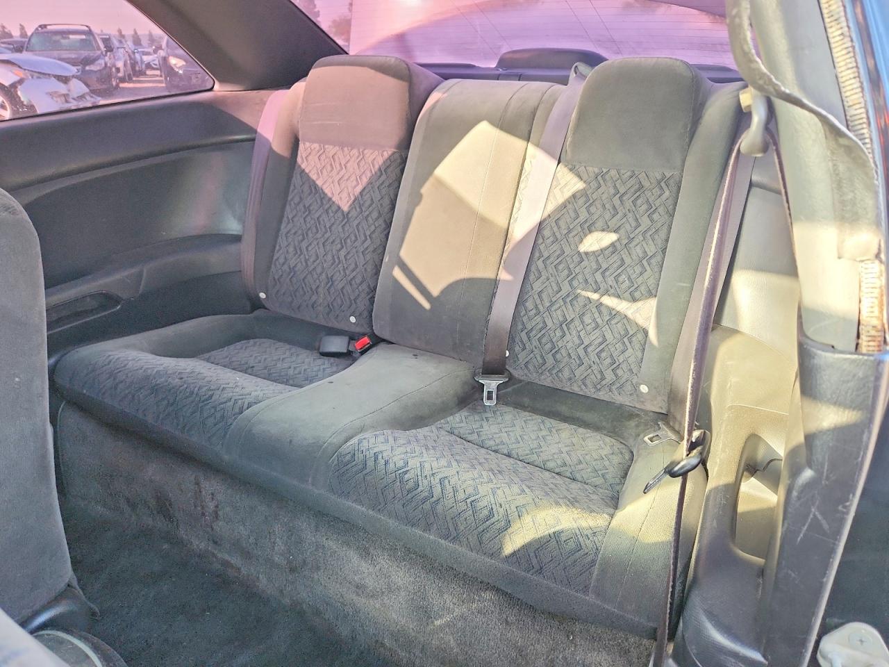 2002 HONDA CIVIC LX photo 19