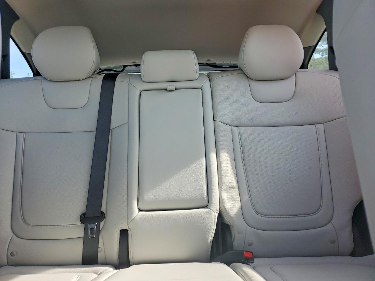 2024 HYUNDAI TUCSON SEL photo 28