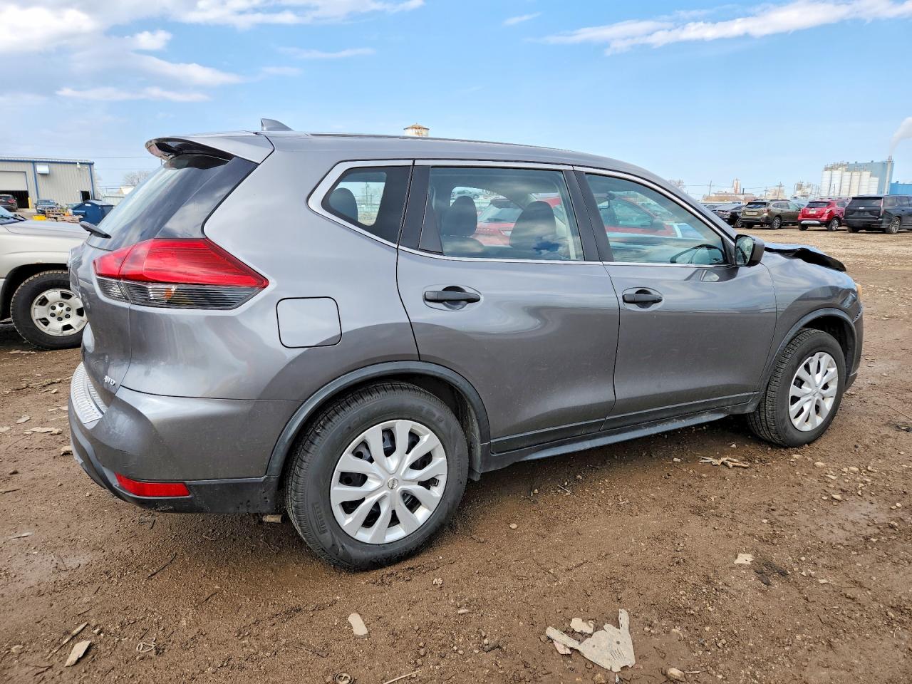 2017 NISSAN ROGUE S photo 7