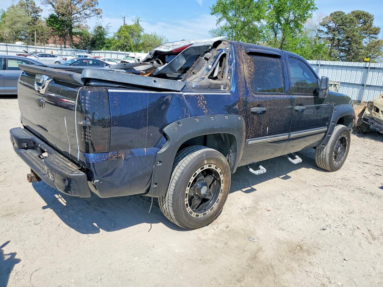 2007 CHEVROLET AVALANCHE K1500 photo 3