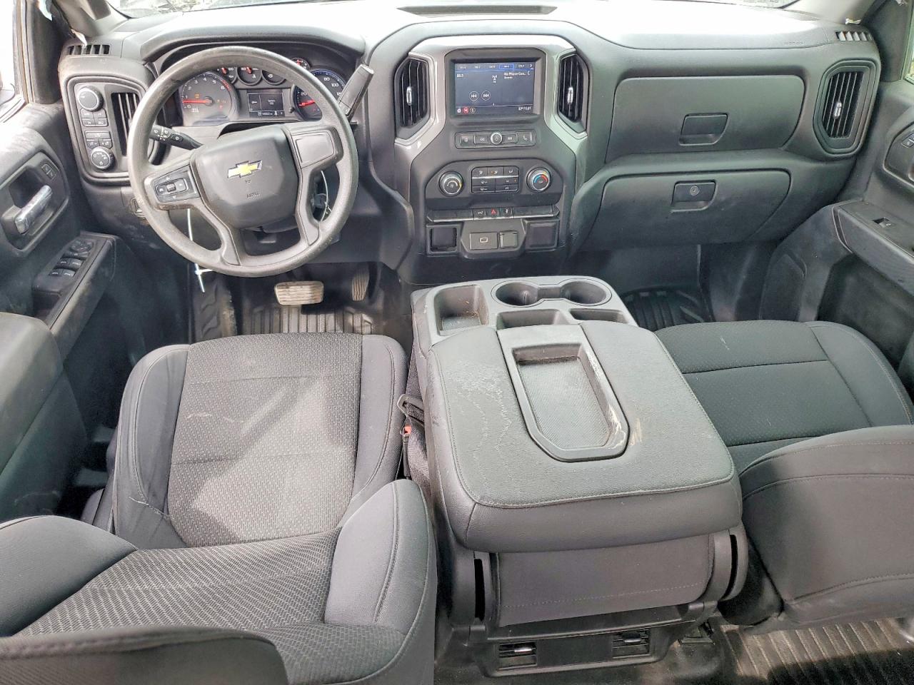 2020 CHEVROLET SILVERADO K1500 photo 8
