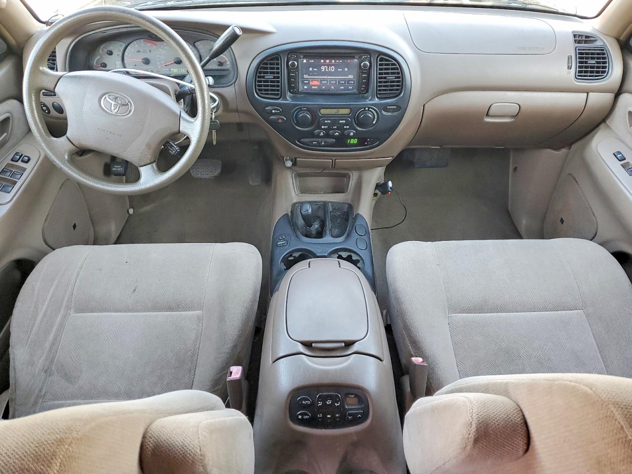 2004 TOYOTA SEQUOIA SR5 photo 22