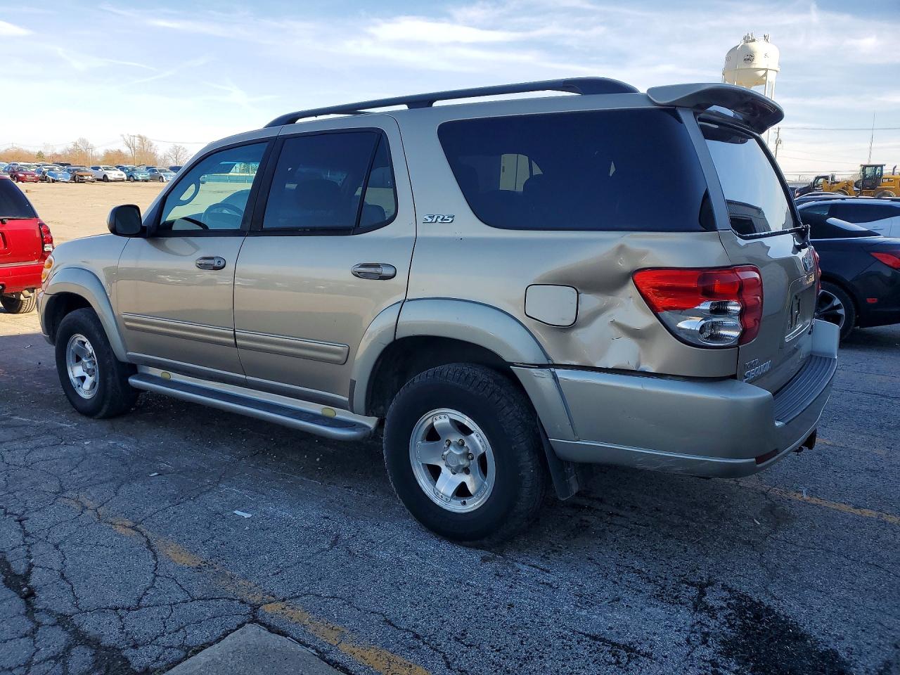 2004 TOYOTA SEQUOIA SR5 photo 4