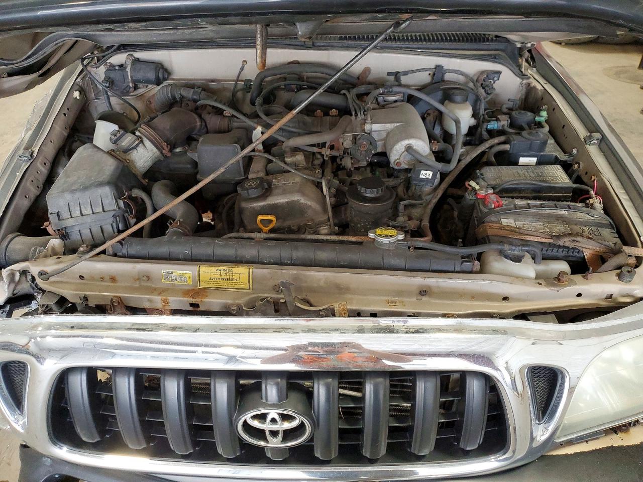 2001 TOYOTA TACOMA XTRACAB photo 21