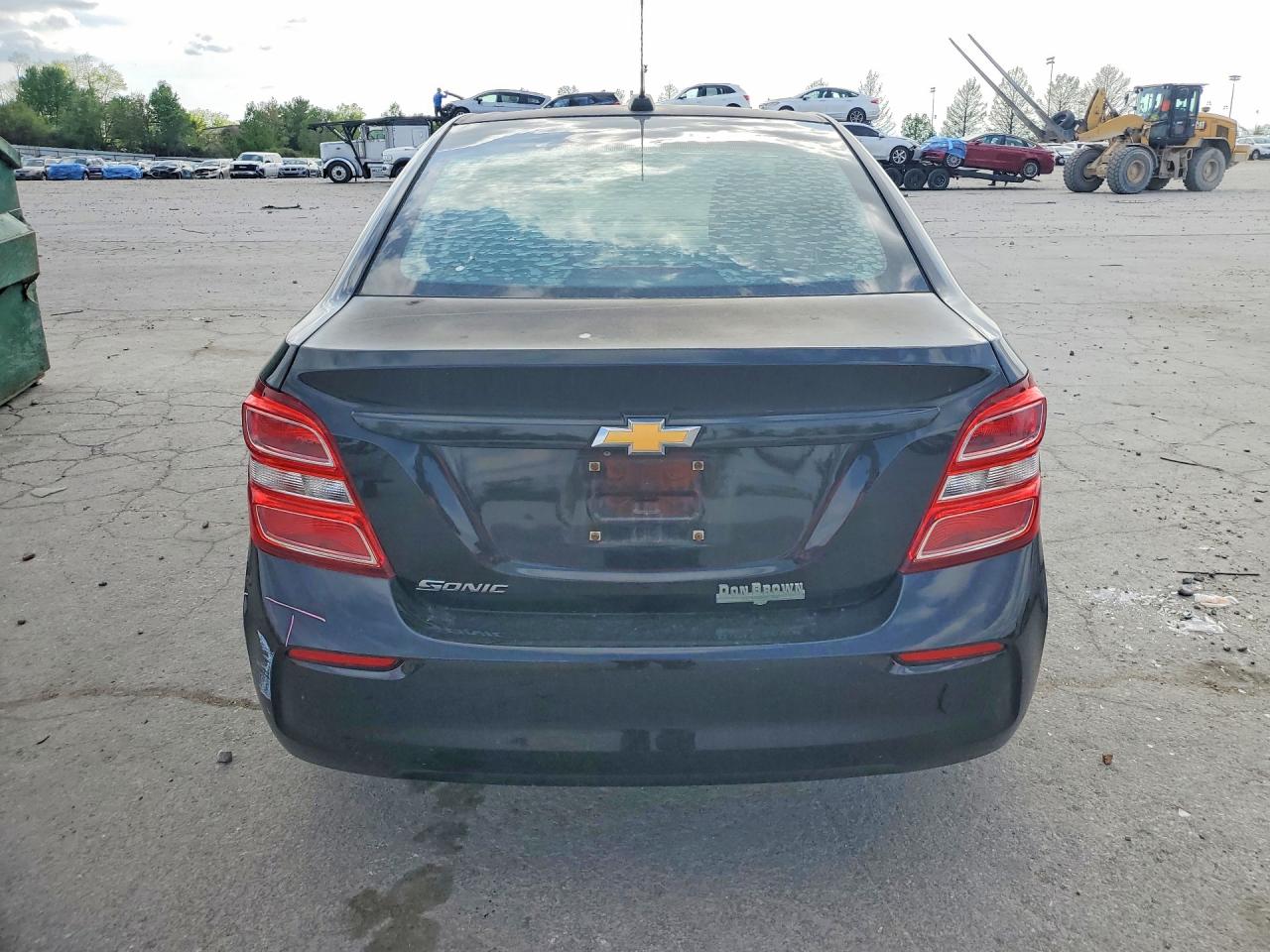 2017 CHEVROLET SONIC LS photo 6