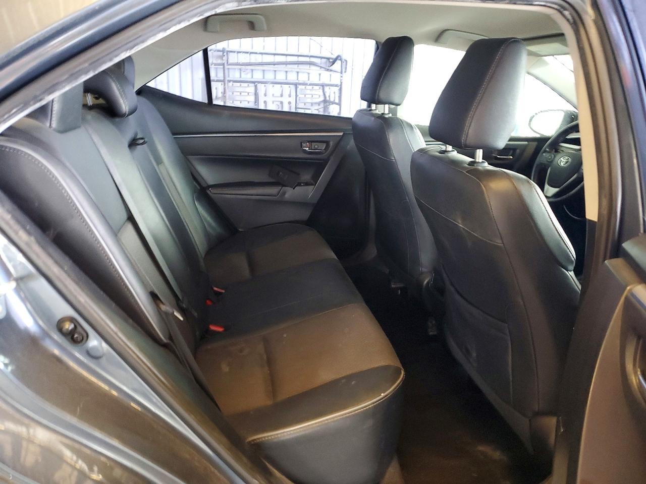 2015 TOYOTA COROLLA S PLUS photo 19
