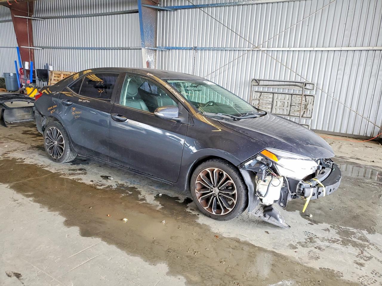 2015 TOYOTA COROLLA S PLUS photo 7