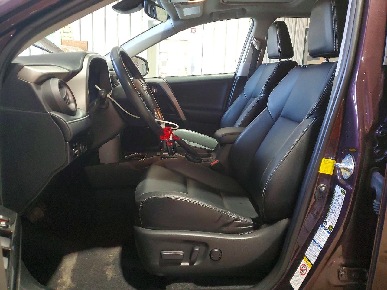 2016 TOYOTA RAV4 LIMITED photo 13
