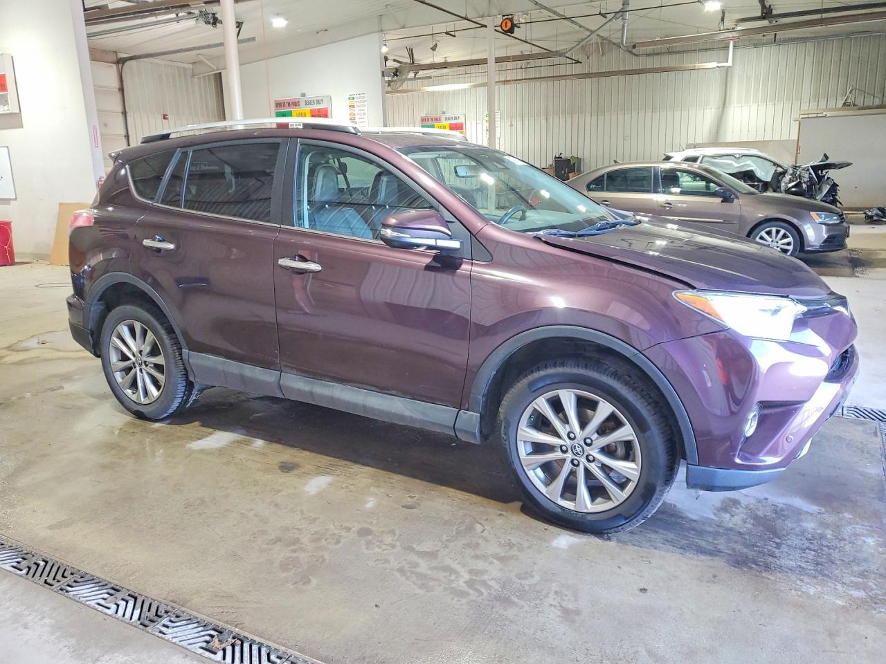 2016 TOYOTA RAV4 LIMITED photo 7