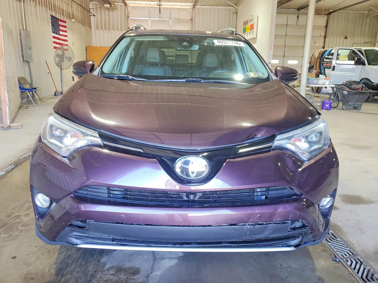 2016 TOYOTA RAV4 LIMITED photo 9