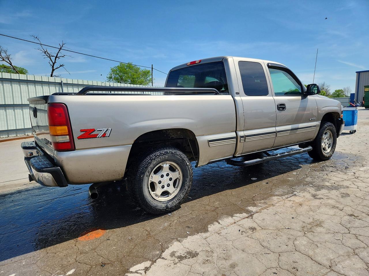 2000 CHEVROLET SILVERADO K1500 photo 5