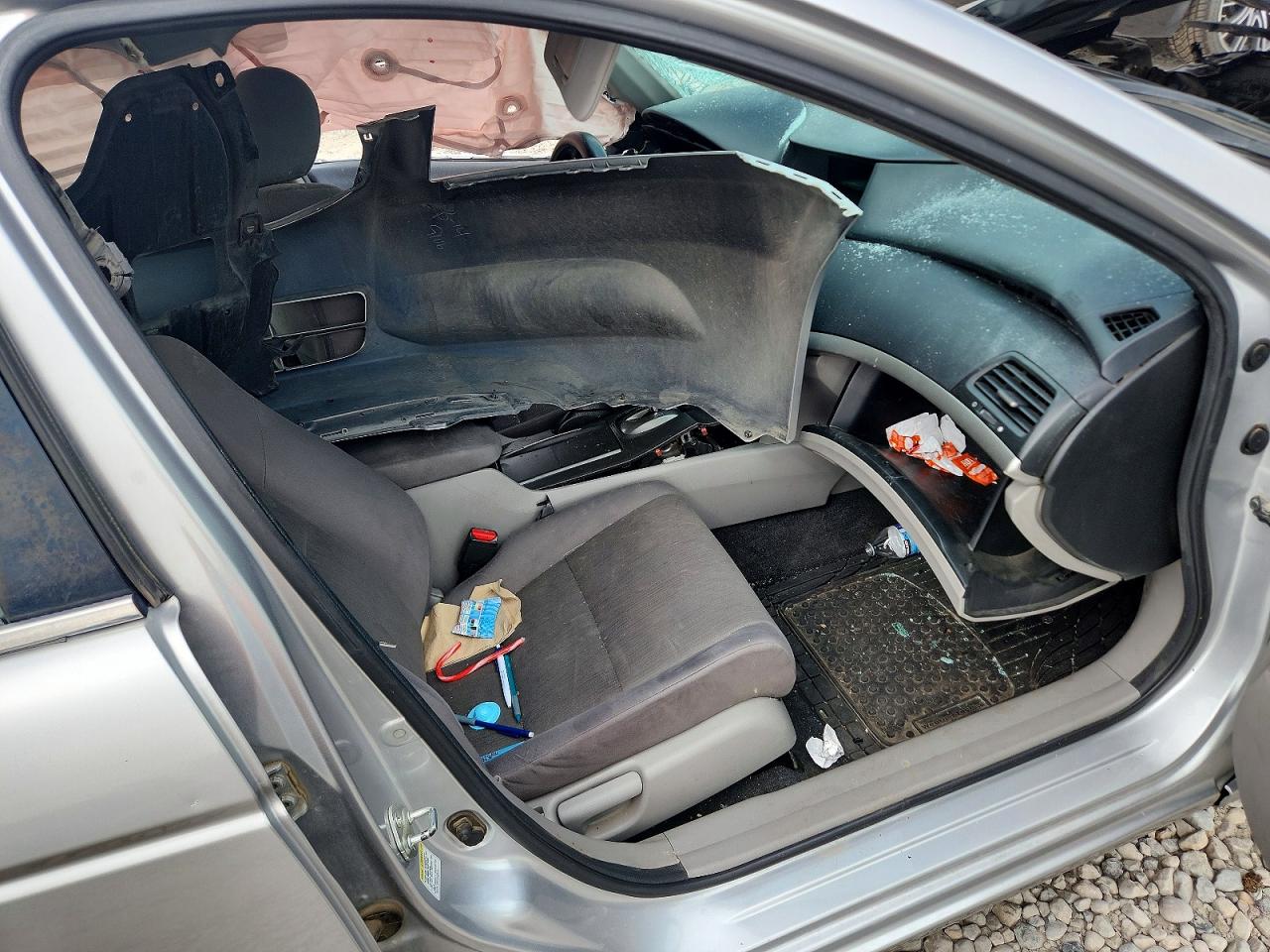 2012 HONDA ACCORD LX photo 19