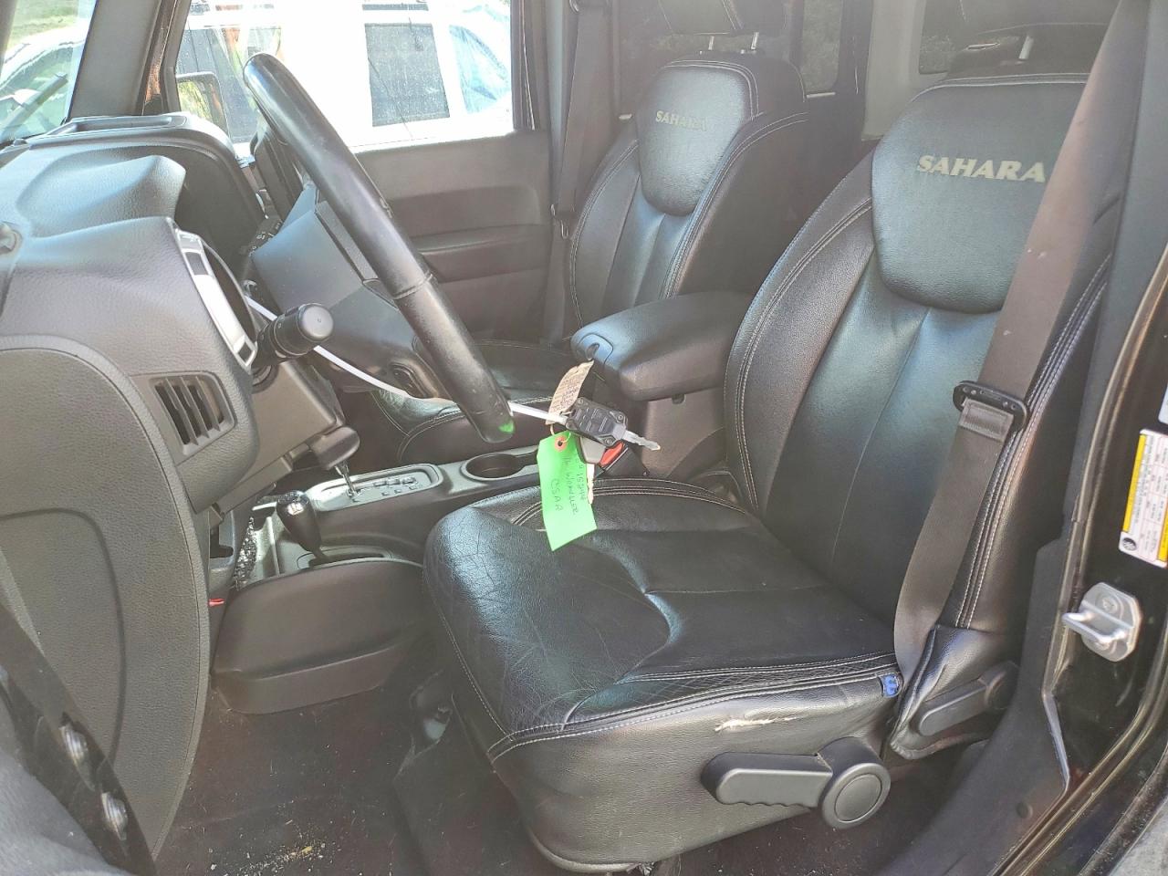 2016 JEEP WRANGLER UNLIMITED SAHARA photo 13