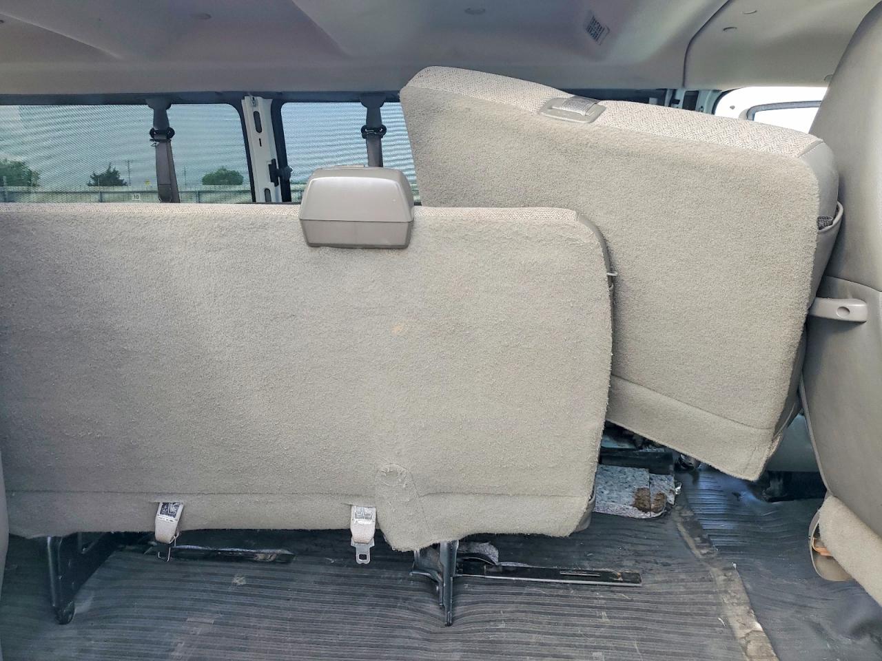 2018 CHEVROLET EXPRESS G3500 LS photo 21