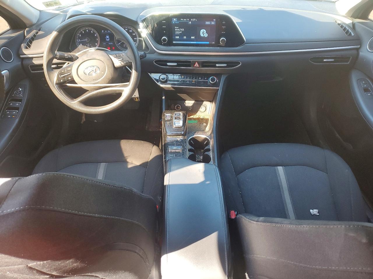 2020 HYUNDAI SONATA SE photo 8