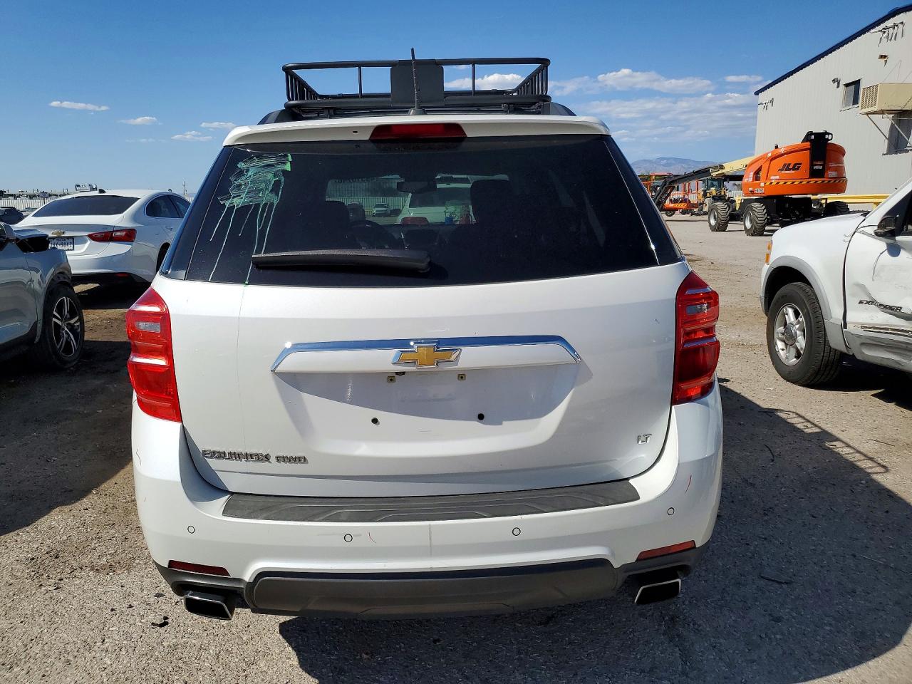 2017 CHEVROLET EQUINOX LT photo 16