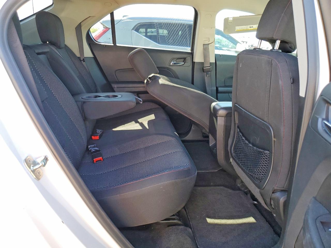 2017 CHEVROLET EQUINOX LT photo 28