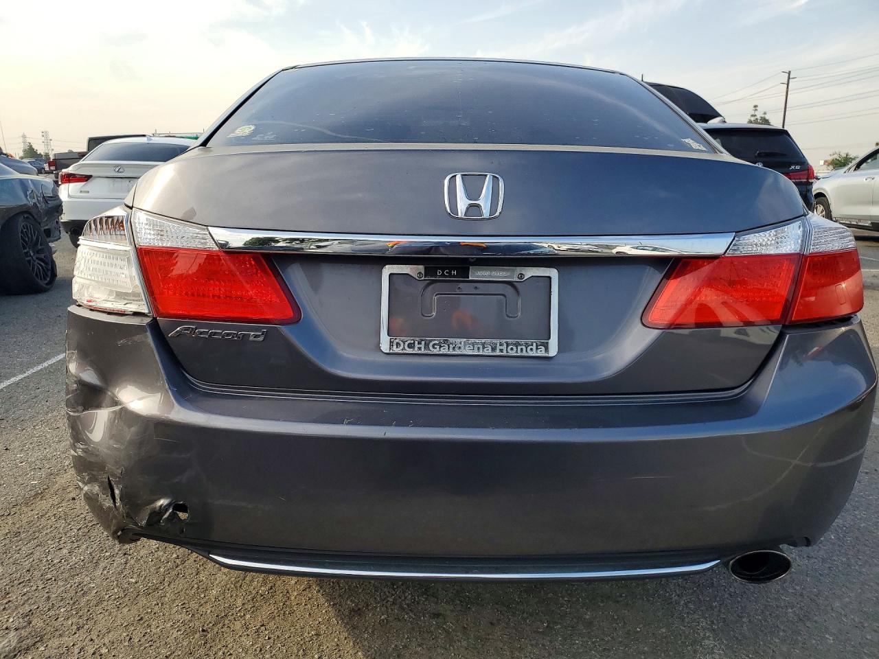 2015 HONDA ACCORD LX photo 11