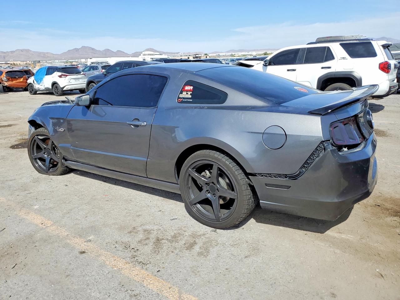2014 FORD MUSTANG GT photo 2