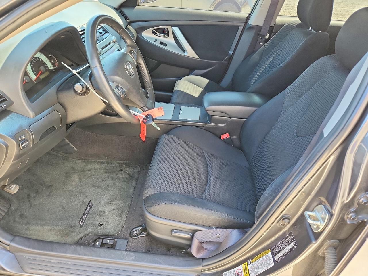 2007 TOYOTA CAMRY SE photo 7