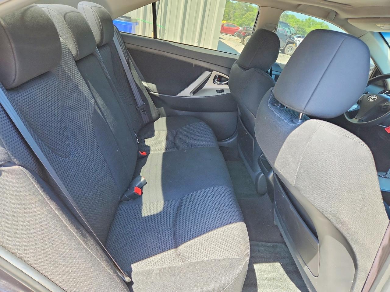 2007 TOYOTA CAMRY SE photo 10