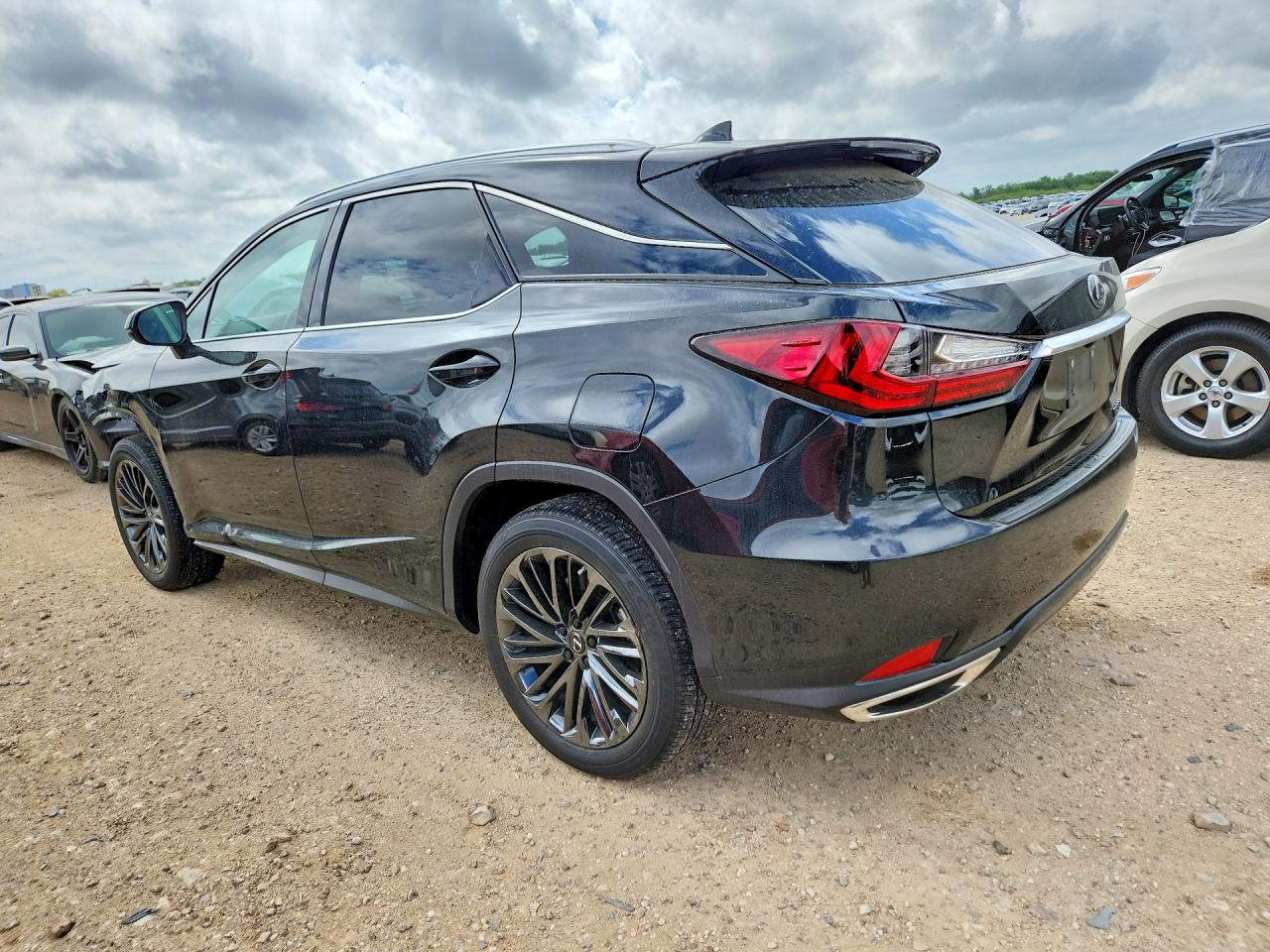 2022 LEXUS RX 350 photo 3