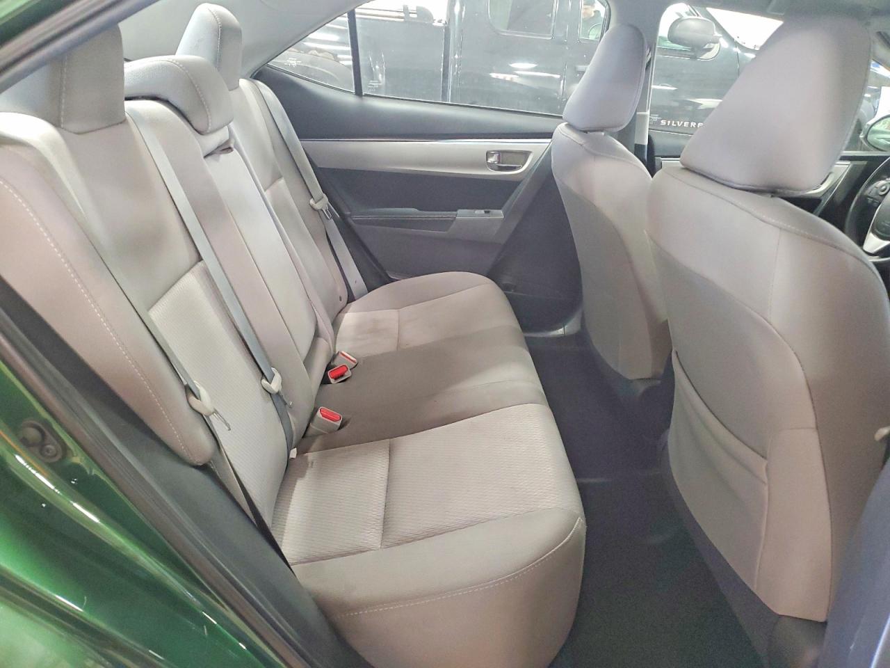 2015 TOYOTA COROLLA LE photo 19