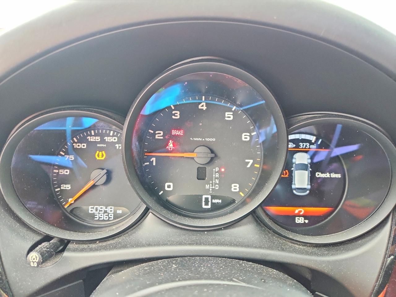 2018 PORSCHE MACAN photo 17