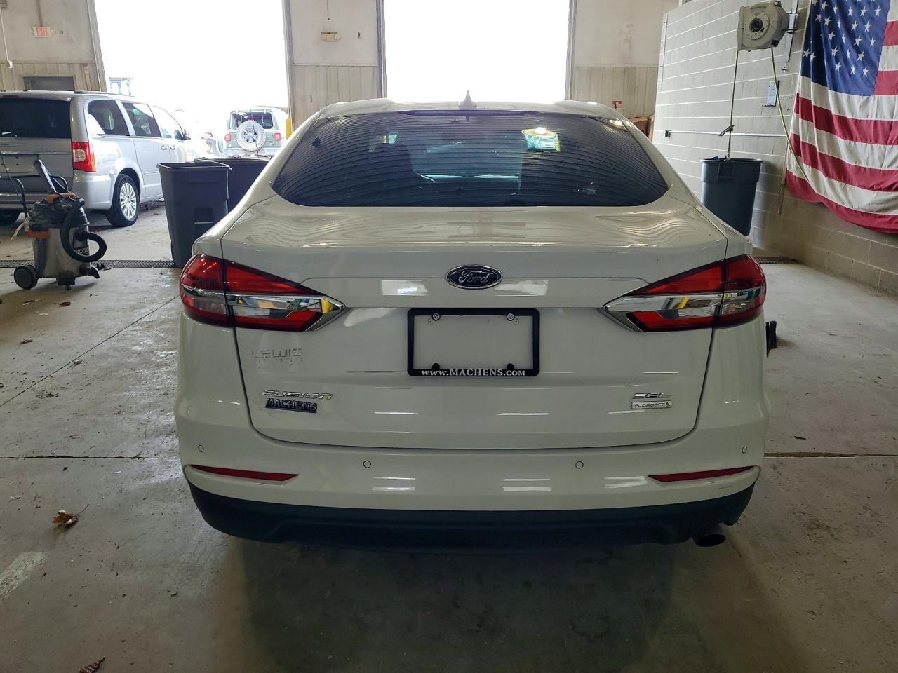 2020 FORD FUSION SEL photo 16