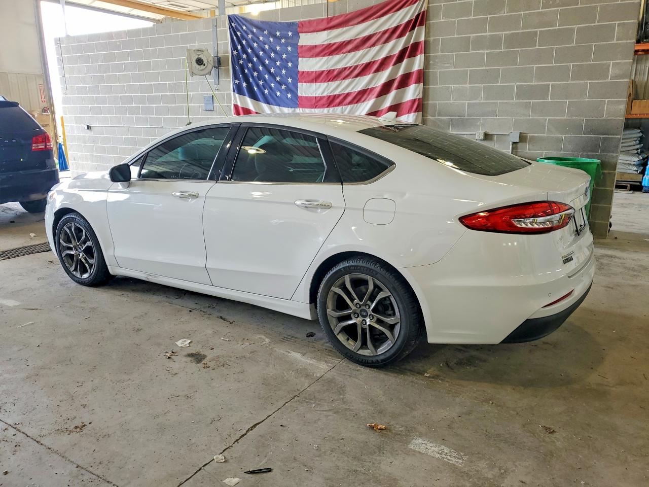 2020 FORD FUSION SEL photo 4