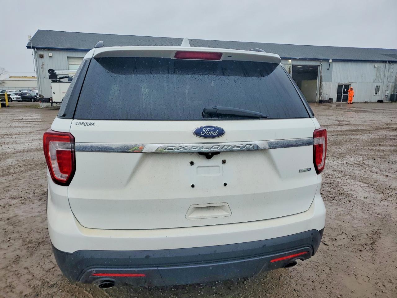 2016 FORD EXPLORER photo 16