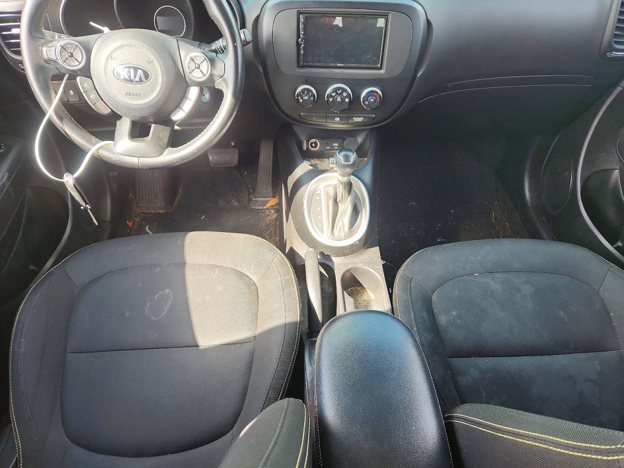 2016 KIA SOUL + photo 15