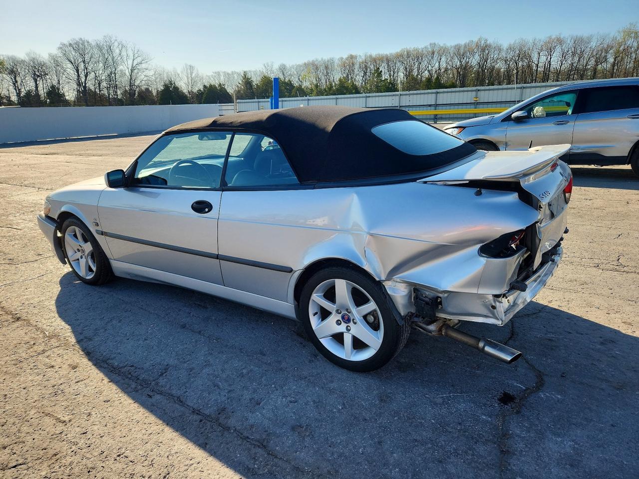 2003 SAAB 9-3 SE photo 4